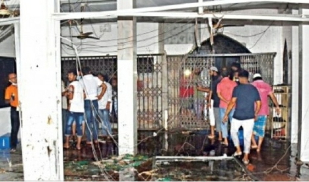 One Photos - tmc6pipV5aKgxeqI8CFn81SJM.jpg