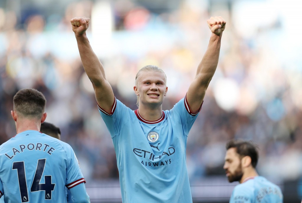 One Photos - upuFCQT2kJvlPo9Xu7sYbfAtw.jpeg