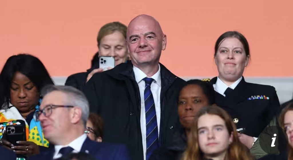 One Photos - vG1XAzxuX5eM4LWCyEO21zlI8.jpeg