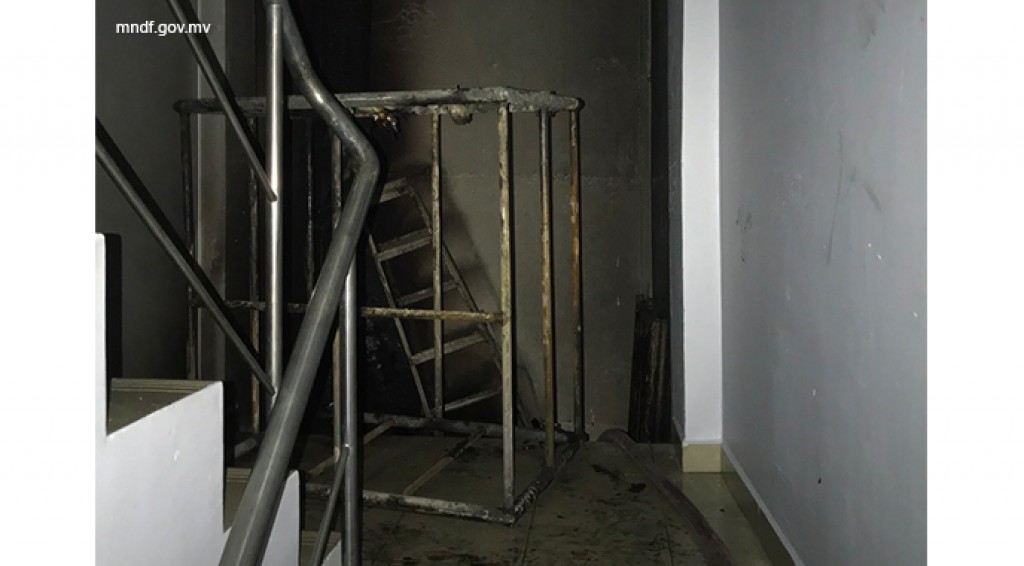 One Photos - vgoKzpRDLOSx1AUai5CDrNlaS.jpg