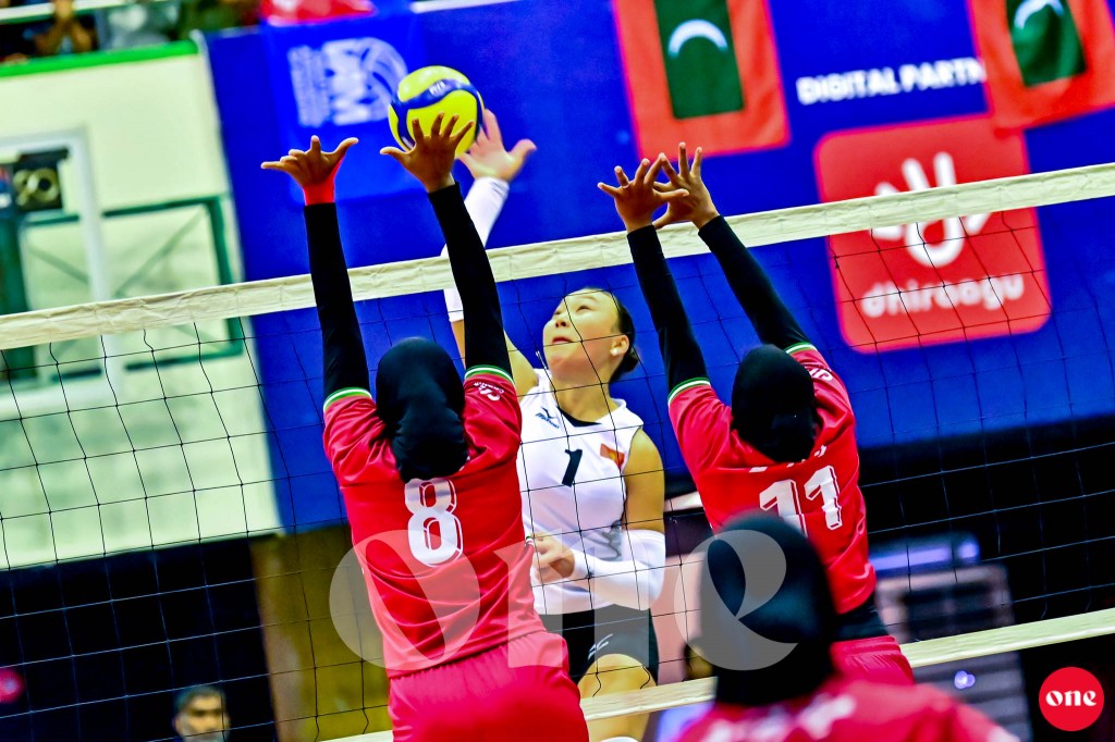 One Photos - wiq9kUrAT0LVzPqvfC9niJP7D.jpg