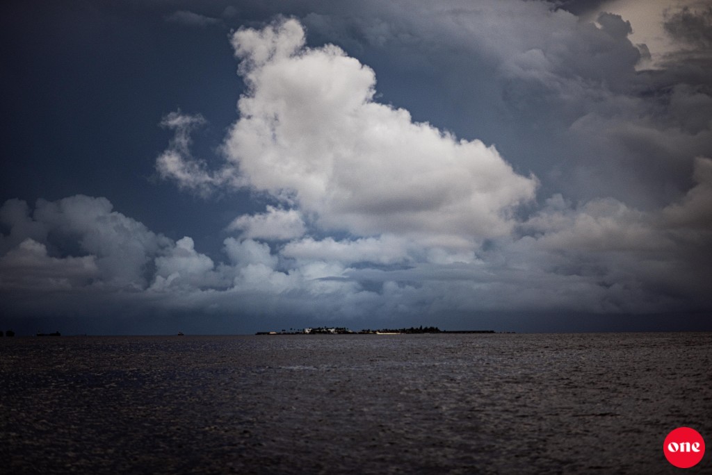 One Photos - zqF5xxcuBU0z2yBptQ1NbIByF.JPG